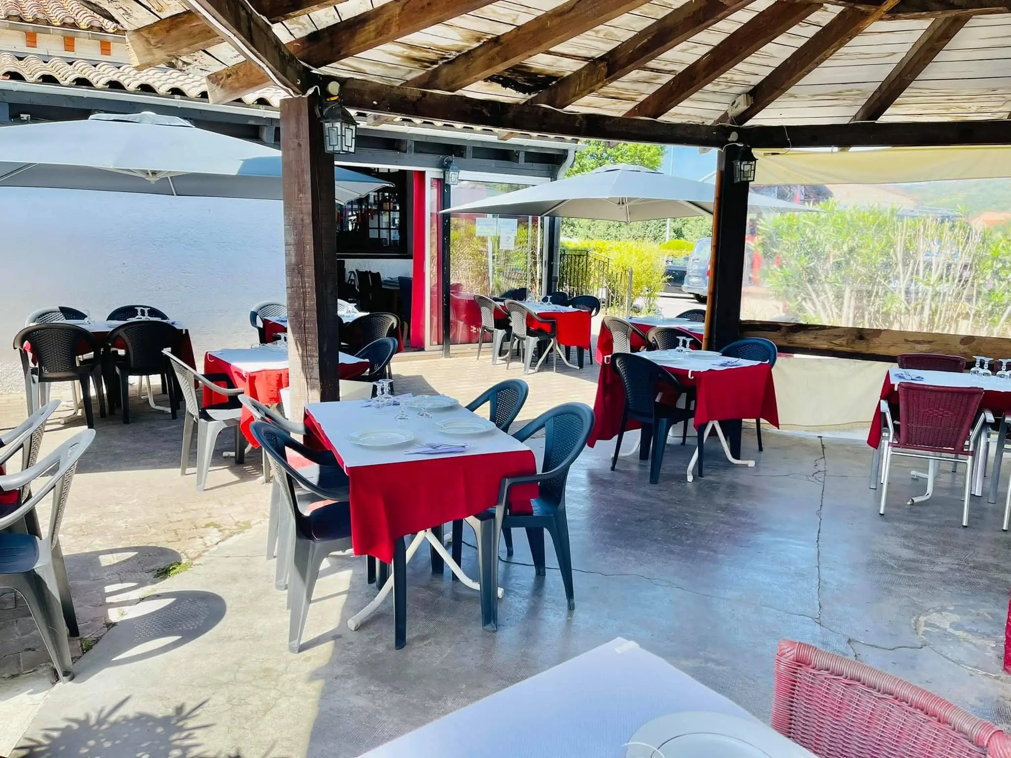 terrasse-exterieure-escale-dasie